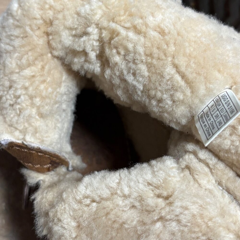 UGG Australia Kona Chestnut Suede Leather Boots W/ Shearling Toggle Close 6 - Picture 10 of 13